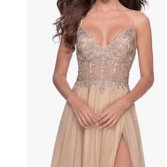 New Prom dress long formal dress wine red corset & lace top chiffon tulle skirt. - Picture 2 of 10